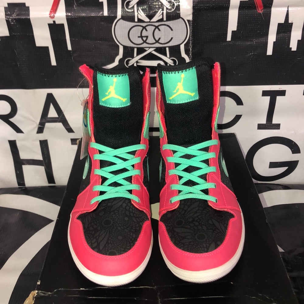 Women’s Jordan 1